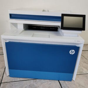 Multifuncional Color LaserJet Pro 4303 dw